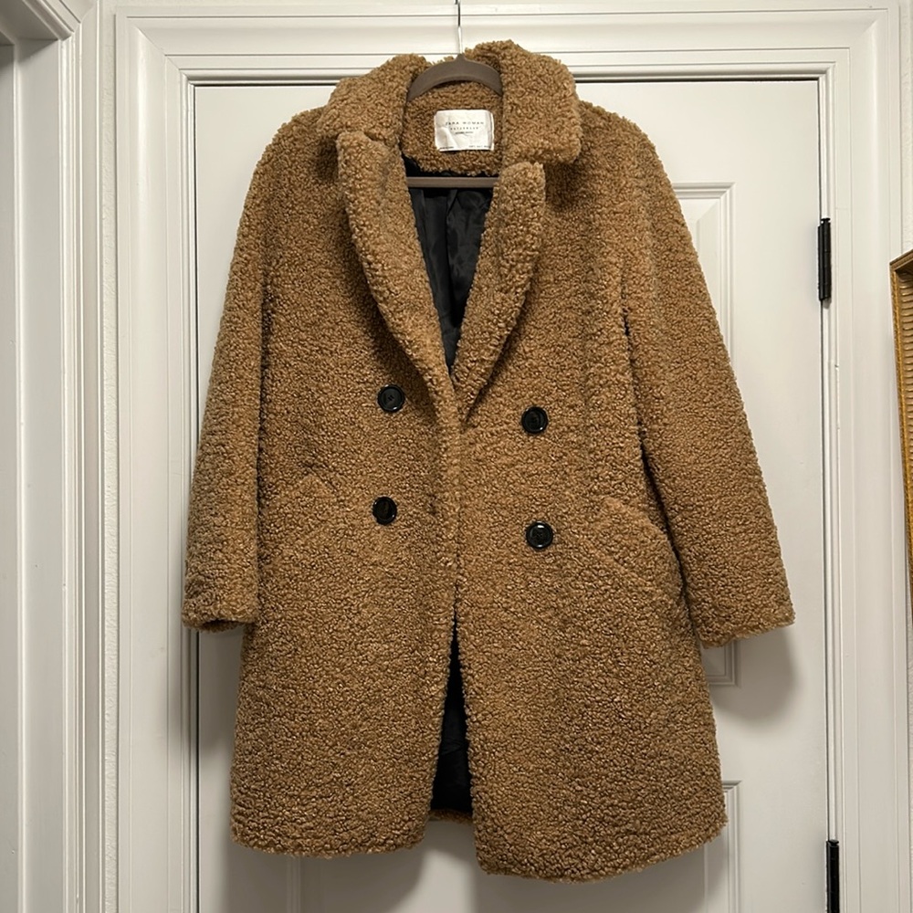 Zara women’s teddy bear jacket